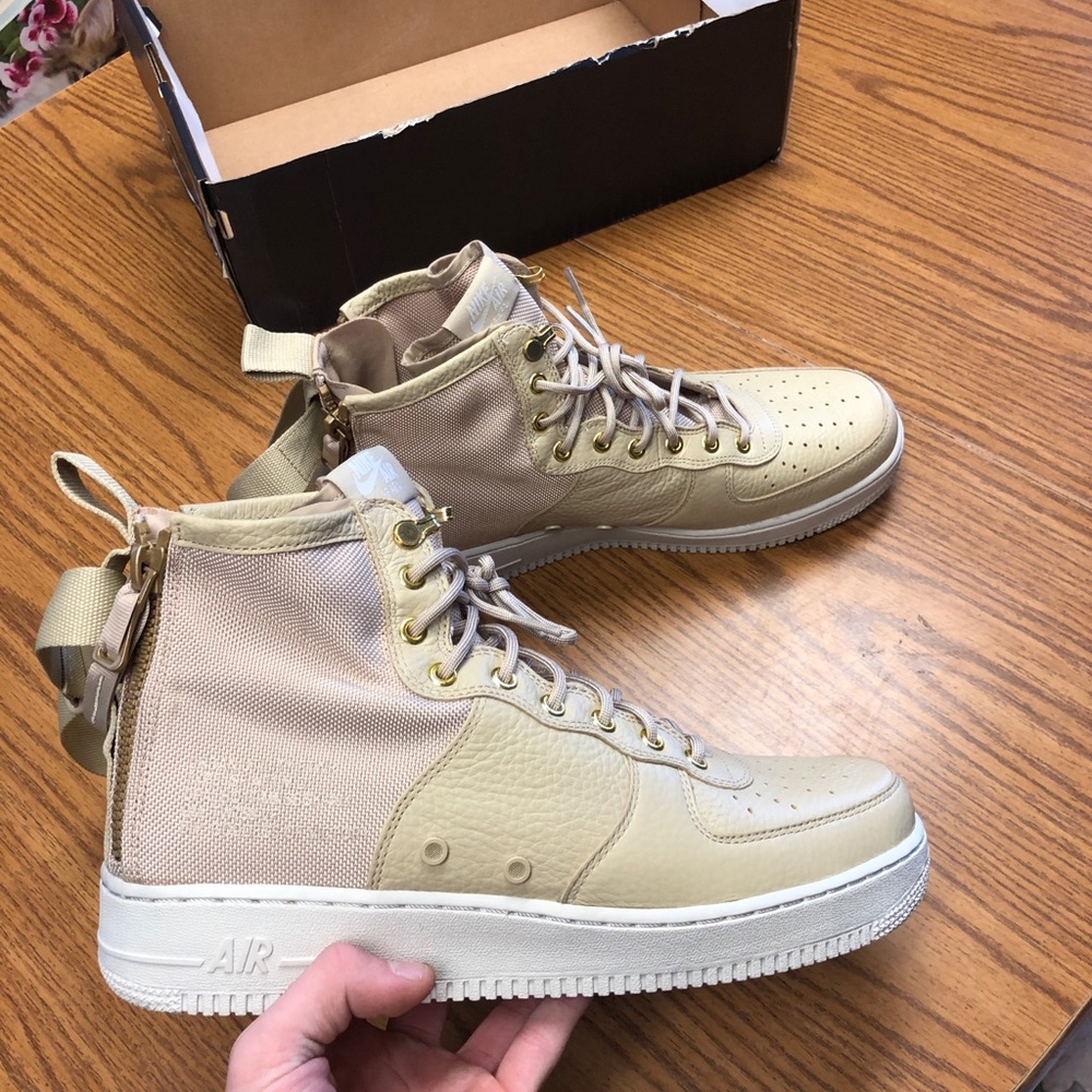 SF AF 1 Mid